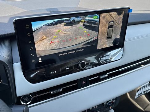 New 2026 Mitsubishi Outlander SEL FWD image 12