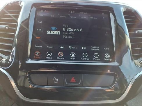 Used 2020 Jeep Cherokee Limited image 17