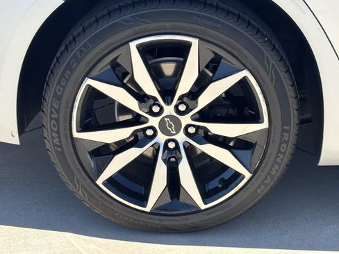 Used 2022 Chevrolet Malibu RS FWD image 7