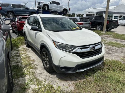 Used 2018 Honda CR-V LX image 2