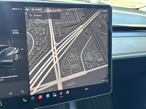 Used 2023 Tesla Model 3 Standard Range RWD image 18