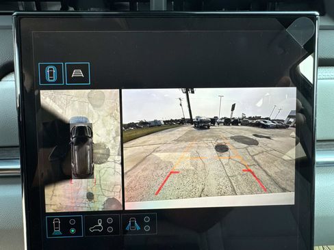 New 2026 GMC Terrain Denali w/ LPO, Black Badging Package AWD/4WD image 27