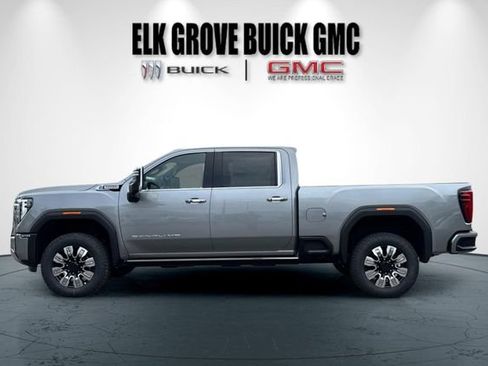 New 2026 GMC Sierra 2500 Denali w/ Denali Reserve Package image 7