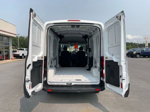 Used 2016 Ford Transit 150 130 Medium Roof image 25