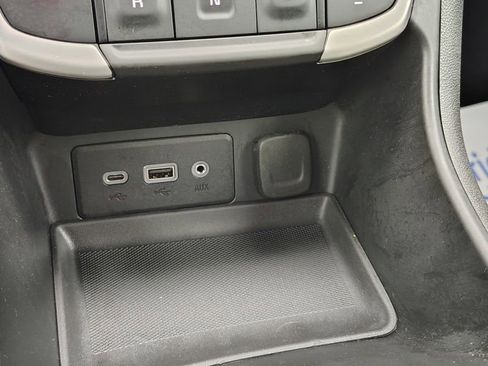 Used 2023 GMC Terrain SLE w/ Driver Convenience Package AWD/4WD image 32
