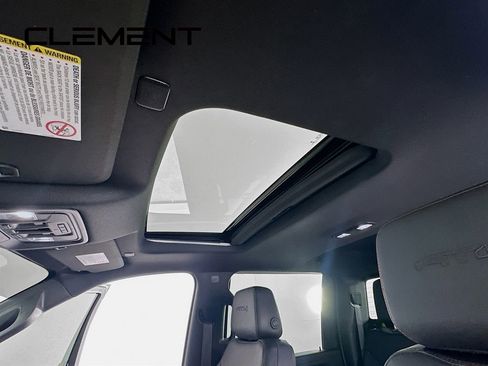 Used 2021 GMC Sierra 3500 AT4 w/ AT4 Premium Plus Package image 26