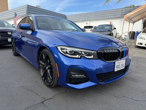 Used 2019 BMW 330i Sedan w/ M Sport Package image 10