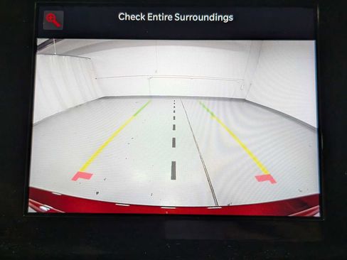 Used 2022 Jeep Grand Cherokee Limited image 27