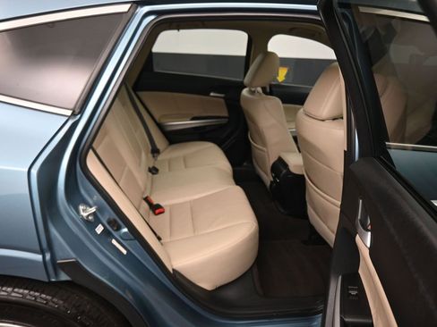 Used 2015 Honda Crosstour EX-L image 38