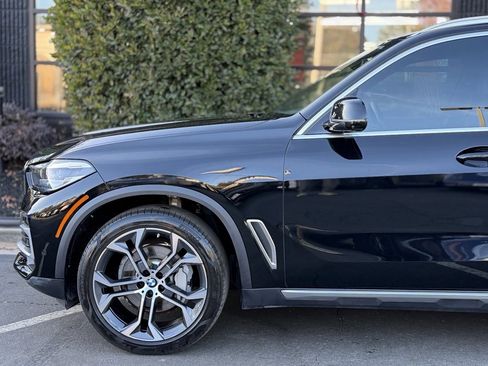 Used 2022 BMW X5 sDrive40i w/ Parking Assistance Package image 10