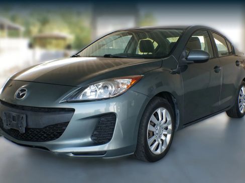 Used 2012 MAZDA MAZDA3 i Sport image 6