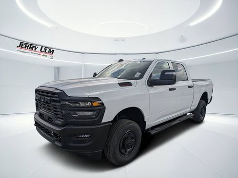New 2026 RAM 2500 Tradesman AWD/4WD image 7