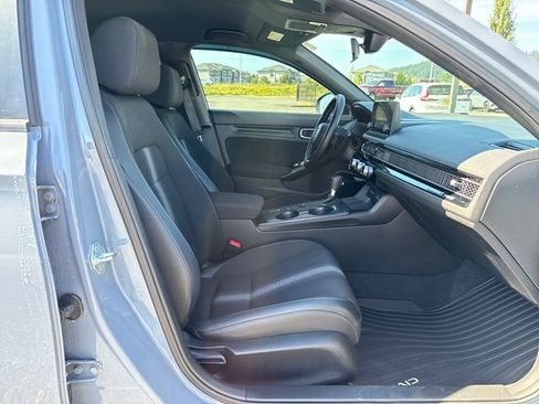Used 2022 Honda Civic Sport image 10