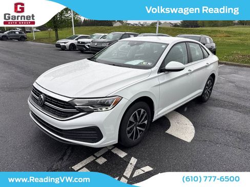Used 2024 Volkswagen Jetta S FWD image 1