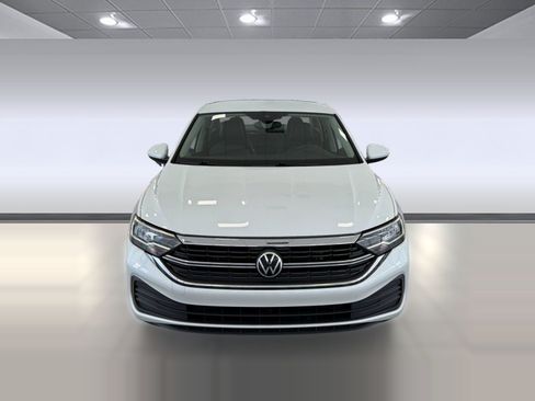 Used 2022 Volkswagen Jetta SE FWD image 6
