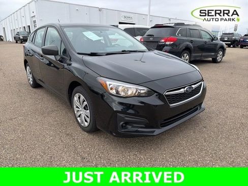 Used 2019 Subaru Impreza 2.0i image 2