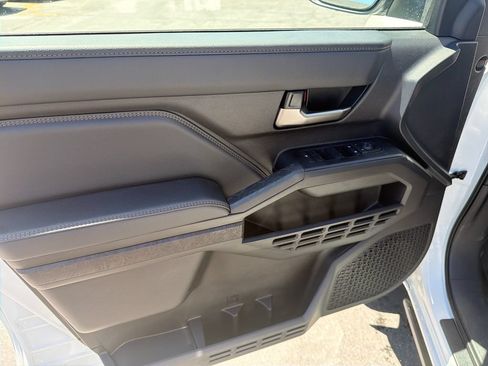 New 2026 Toyota Tacoma Limited AWD/4WD image 11