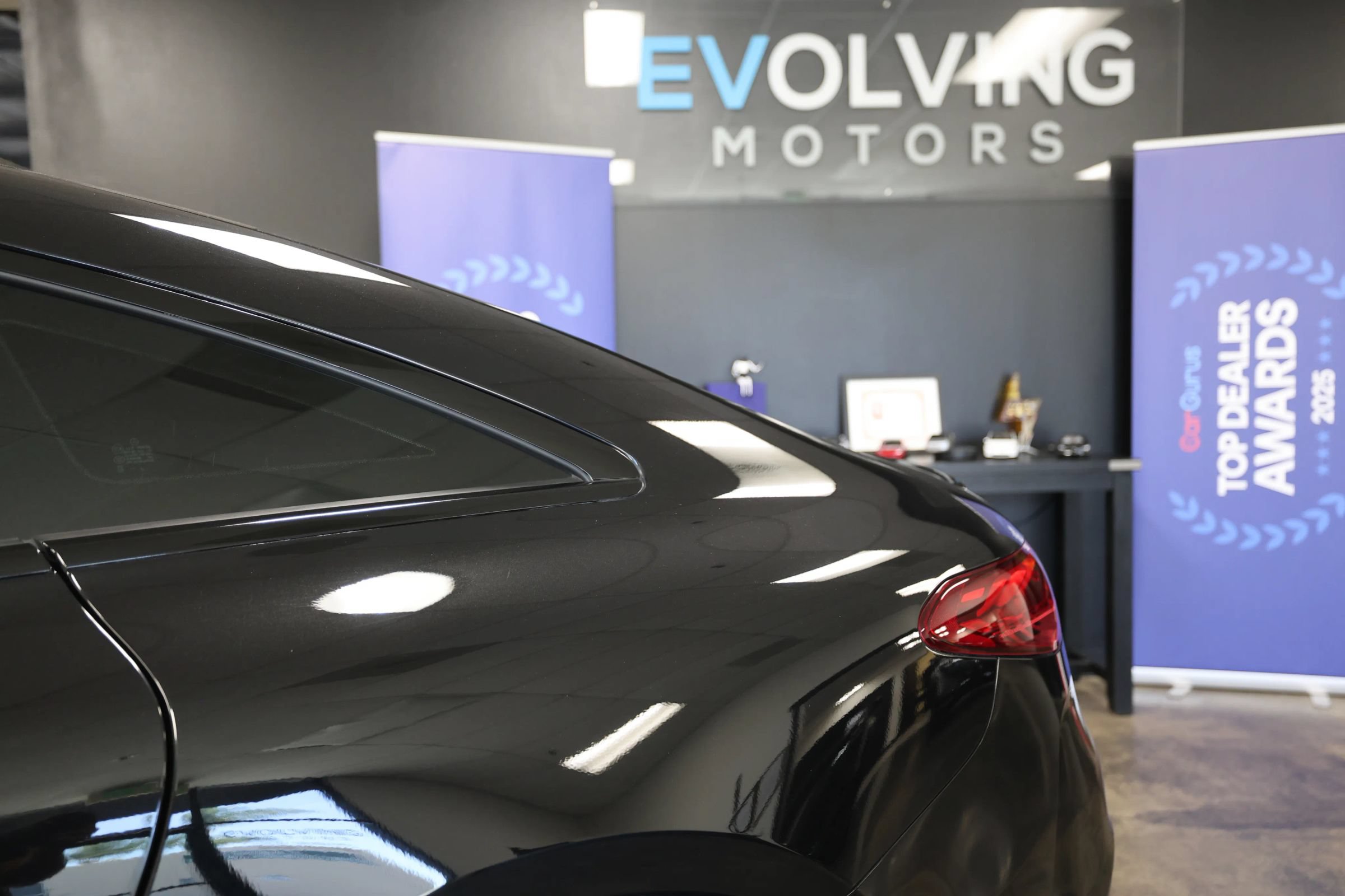 Used 2022 Mercedes-Benz EQS 580 4MATIC Sedan image 19