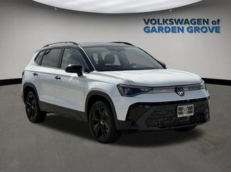 New 2026 Volkswagen Taos SE FWD video 2