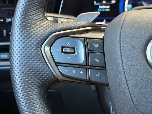 Used 2025 Lexus TX 500h AWD w/ Technology Package image 32