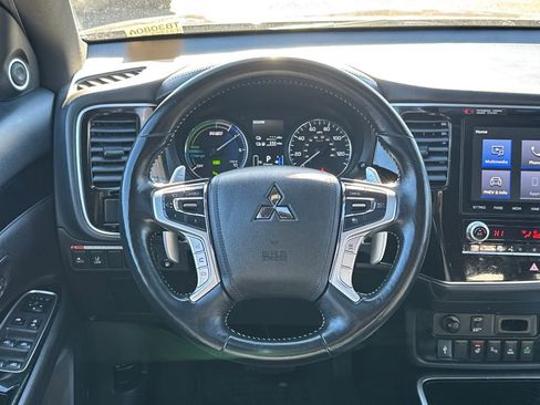 Used 2021 Mitsubishi Outlander GT image 15