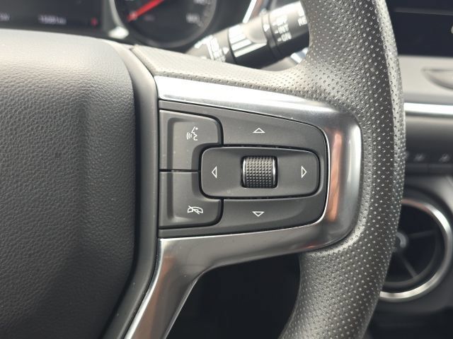 Used 2024 Chevrolet Blazer LT w/ Convenience Package FWD image 36