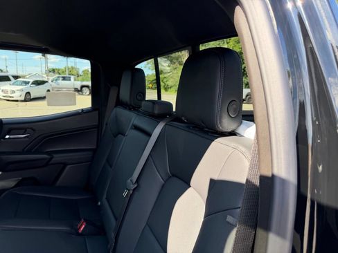 New 2026 GMC Canyon Elevation w/ Convenience Package AWD/4WD image 9