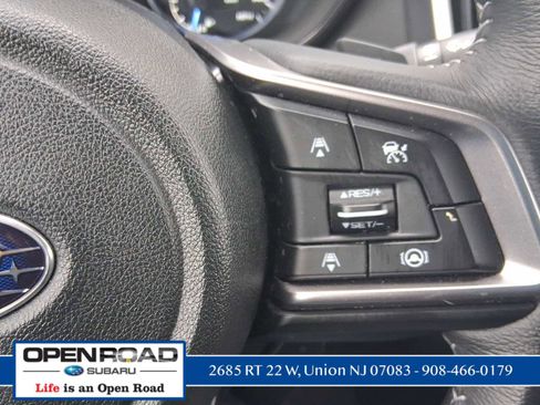 Used 2022 Subaru Ascent Limited w/ Technology Package image 18