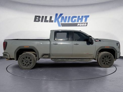 Used 2024 GMC Sierra 2500 AT4 w/ Technology Package image 6