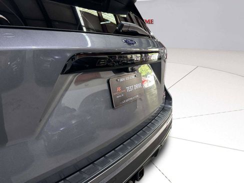 Used 2022 Ford Explorer ST w/ Equipment Group 401A AWD/4WD image 16