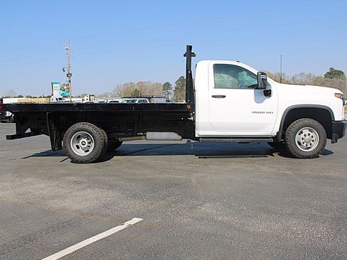 Used 2023 Chevrolet Silverado 3500 W/T w/ WT Fleet Convenience Package image 6
