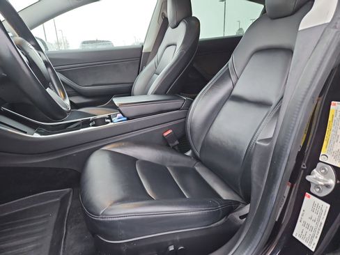 Used 2018 Tesla Model 3 Long Range image 17