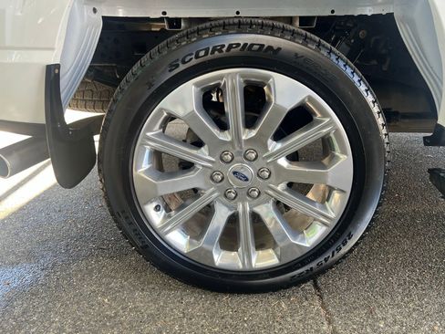 Used 2023 Ford F150 Limited AWD/4WD image 23