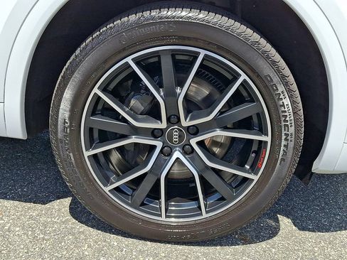 Certified 2024 Audi SQ5 Premium Plus AWD/4WD image 11