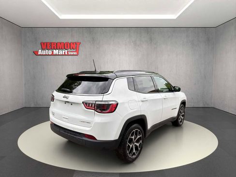 Used 2025 Jeep Compass Limited AWD/4WD image 8