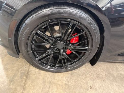 Used 2016 Chevrolet Camaro LT RWD image 21