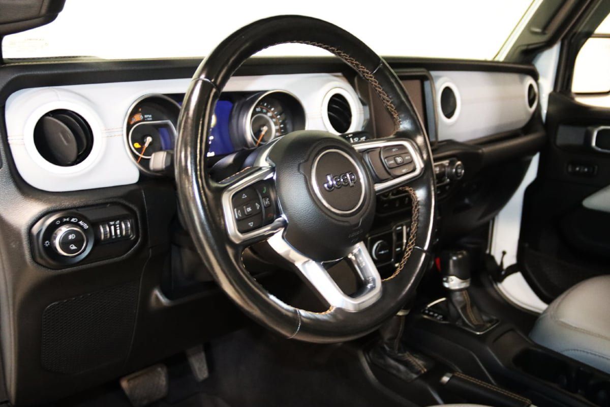 Used 2021 Jeep Gladiator Overland AWD/4WD image 41