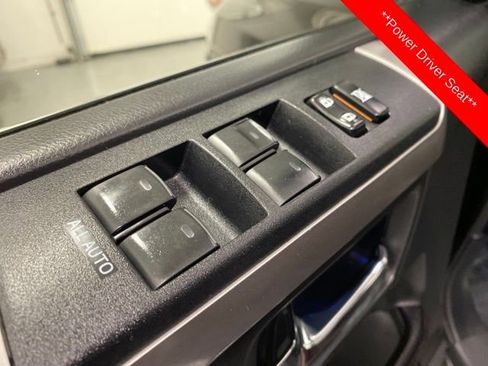 Used 2017 Toyota 4Runner Limited image 13