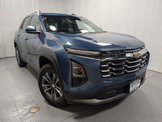 New 2027 Chevrolet Equinox LT w/ Convenience Package II AWD/4WD image 2