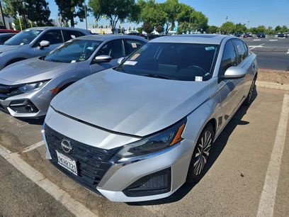 Used 2023 Nissan Altima 2.5 SV w/ SV Premium Package