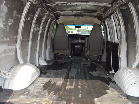 Used 2021 Chevrolet Express 2500 Regular Van 3D w/ Driver Convenience Package image 25