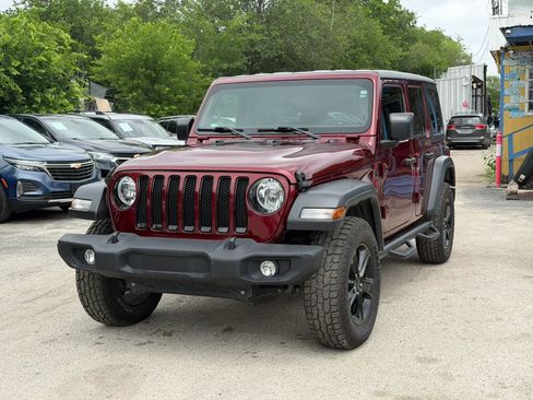 Used 2021 Jeep Wrangler Unlimited Sport AWD/4WD image 3