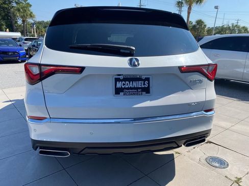 Used 2023 Acura MDX FWD w/ Technology Package image 3