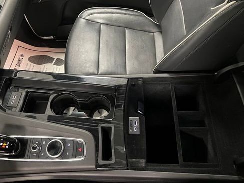 Used 2023 Cadillac Escalade Sport AWD/4WD image 37