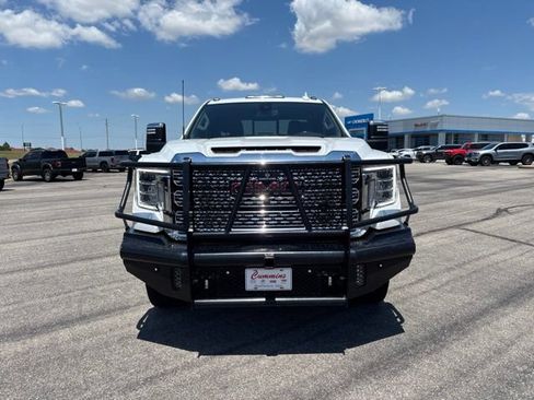 Used 2022 GMC Sierra 3500 Denali AWD/4WD image 2