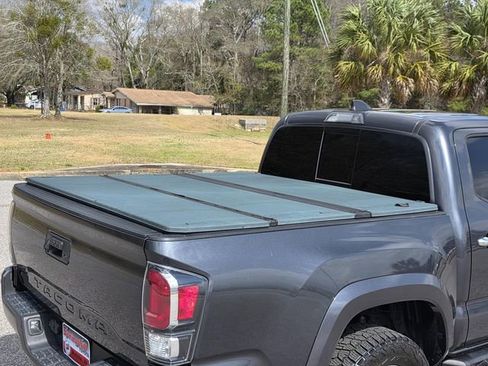 Certified 2020 Toyota Tacoma Limited image 29