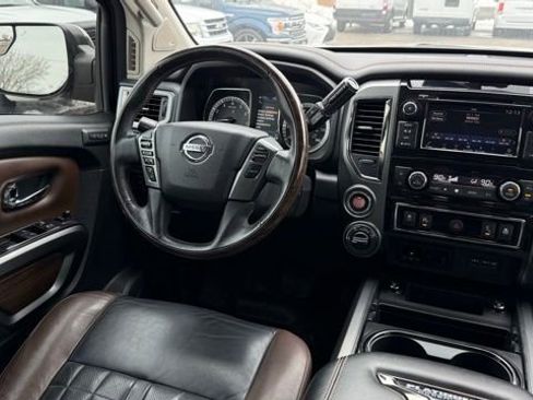 Used 2019 Nissan Titan Platinum Reserve w/ Platinum Utility Package image 27