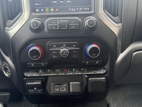 Used 2021 Chevrolet Silverado 1500 LT w/ Z71 Off-Road Package image 28