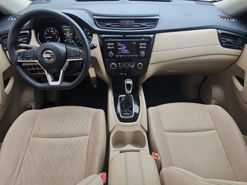 Used 2017 Nissan Rogue S AWD/4WD image 15