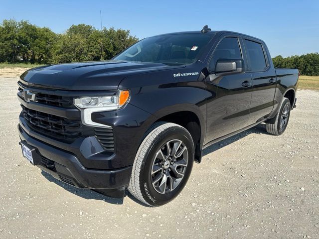 Used 2024 Chevrolet Silverado 1500 RST RWD image 1